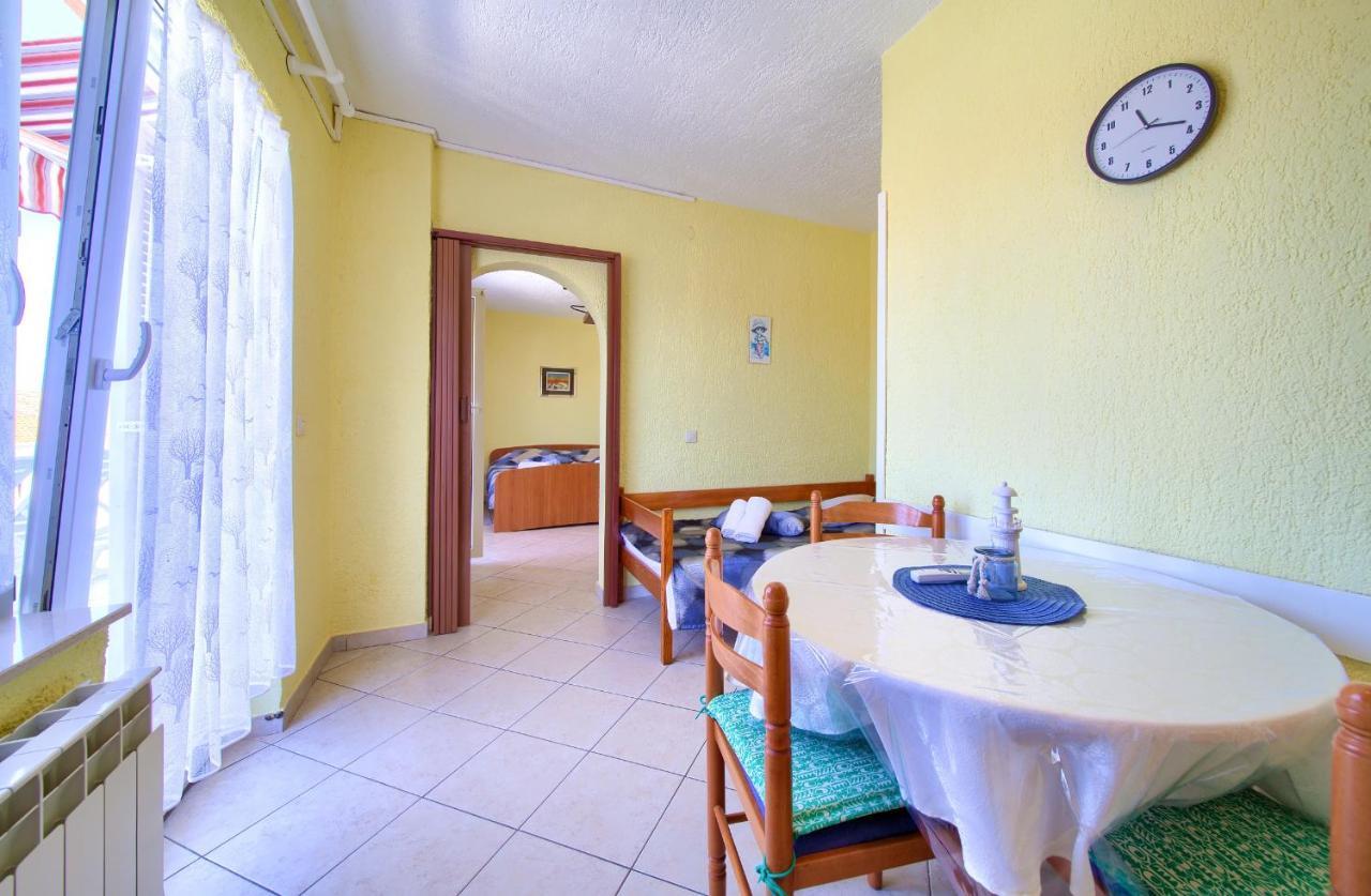 Stella Apartmani Malinska Samoborska 9 Esterno foto